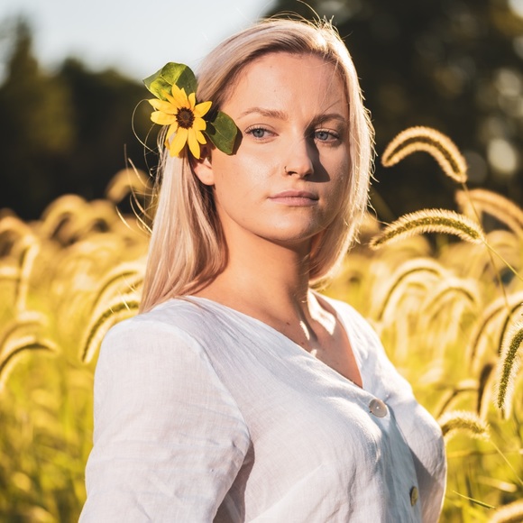 Meet your Posher, Alexandra - Picture 1 of 1